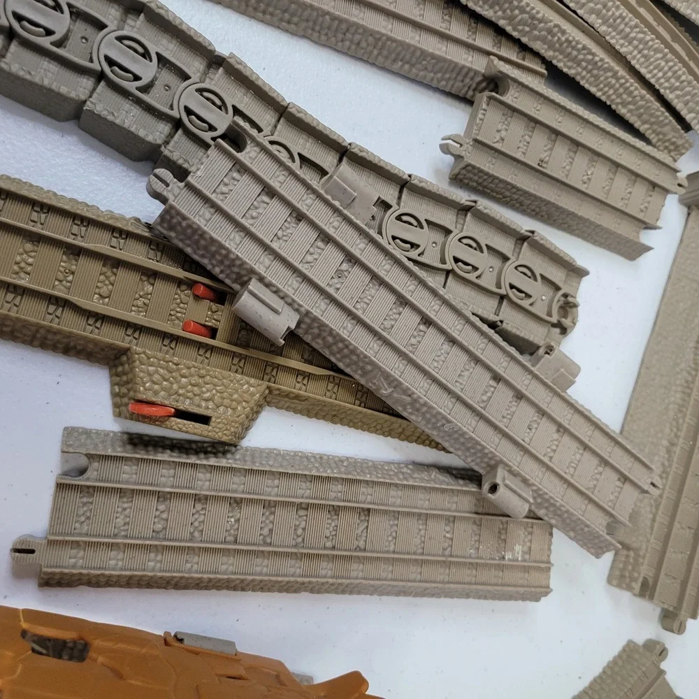 Thomas‎ The Tank Engine Wooden Railway Track Pieces Lot Curved Straight and More